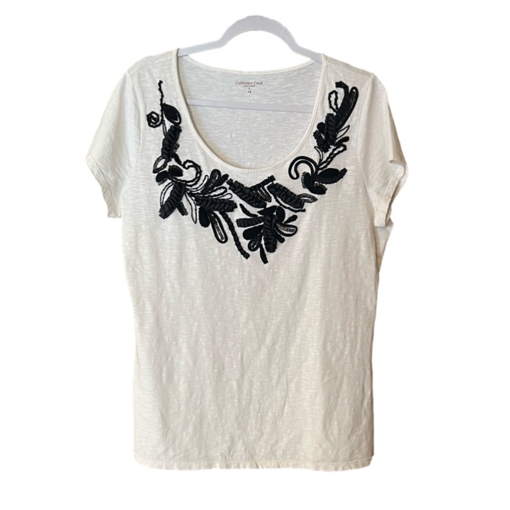 Nwot Coldwater Creek tee with black ribbon neckline